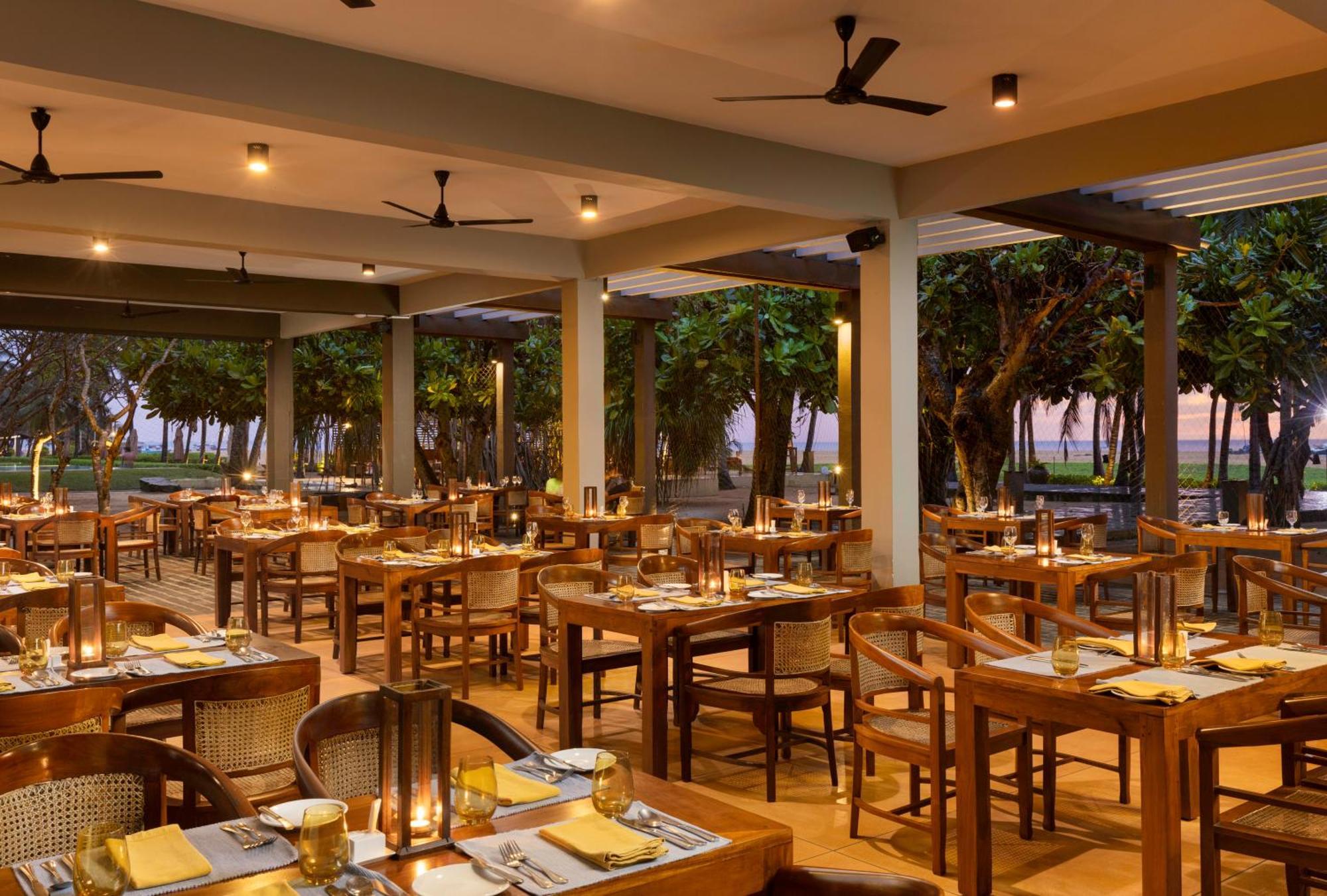 Jetwing Beach Negombo Eksteriør billede