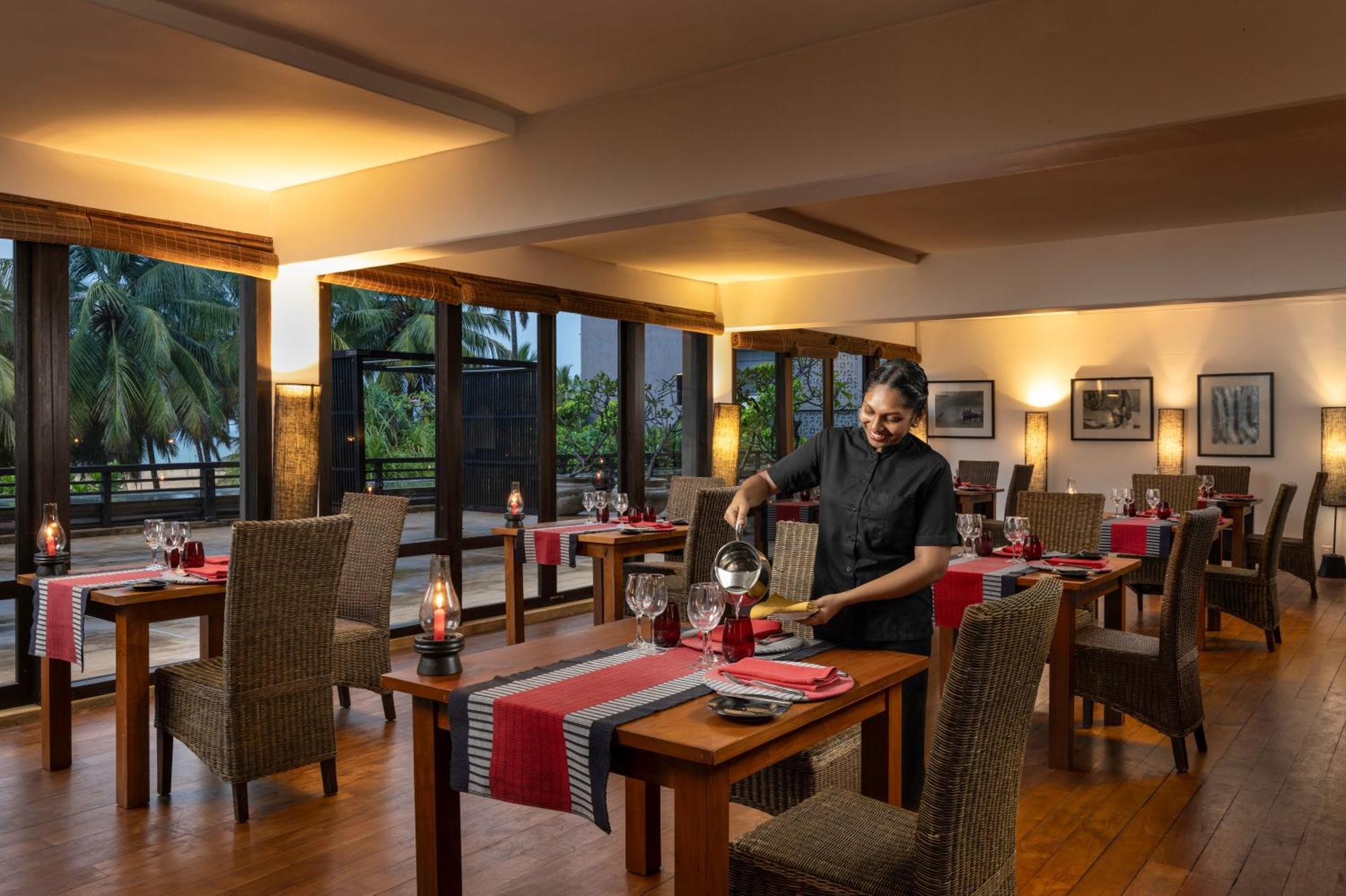 Jetwing Beach Negombo Eksteriør billede